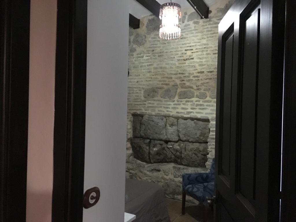 Bujalance Apartamentos Victoria מראה חיצוני תמונה