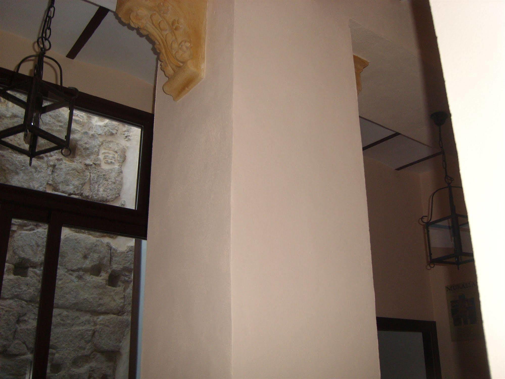 Bujalance Apartamentos Victoria מראה חיצוני תמונה