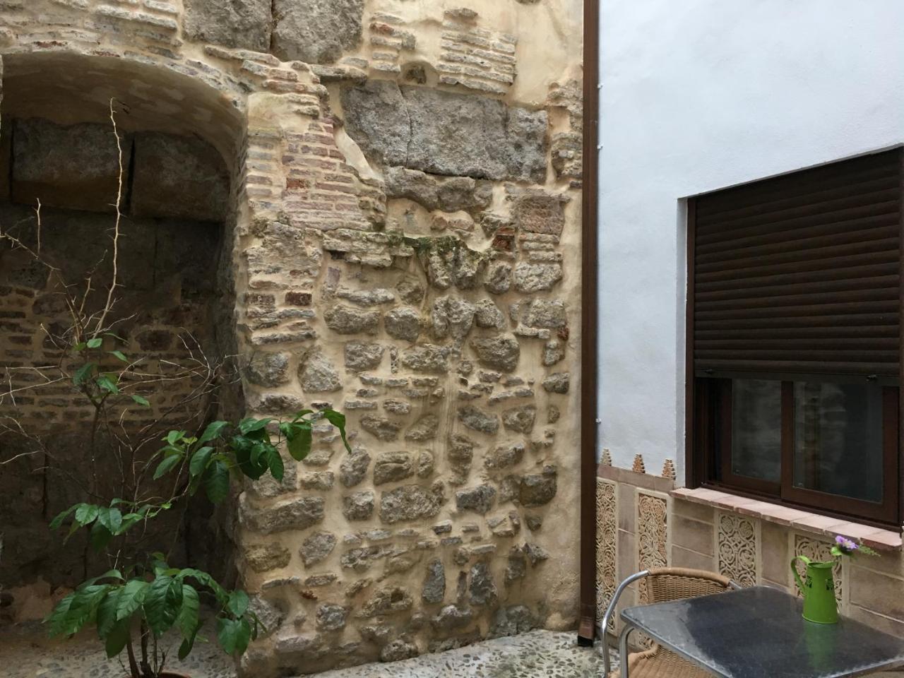 Bujalance Apartamentos Victoria מראה חיצוני תמונה